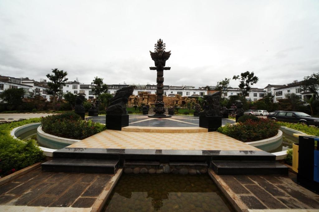 Xiongzhao Grand Hotel Weishan Νταλί Εξωτερικό φωτογραφία
