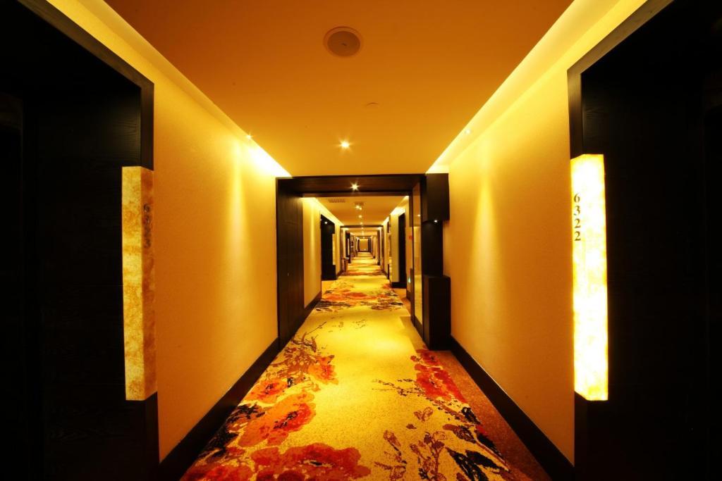 Xiongzhao Grand Hotel Weishan Νταλί Εξωτερικό φωτογραφία